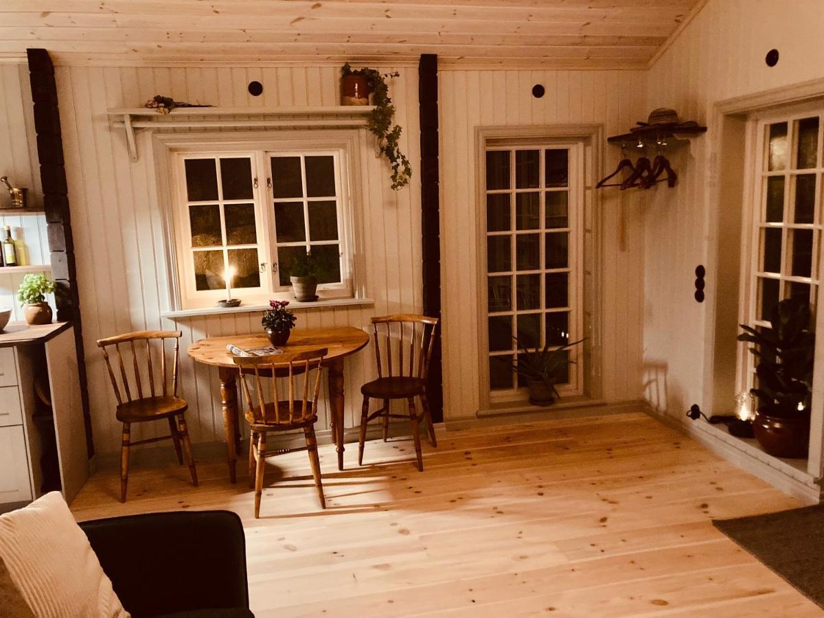 Sjoestugan Vallersvik Frillesås Exterior photo